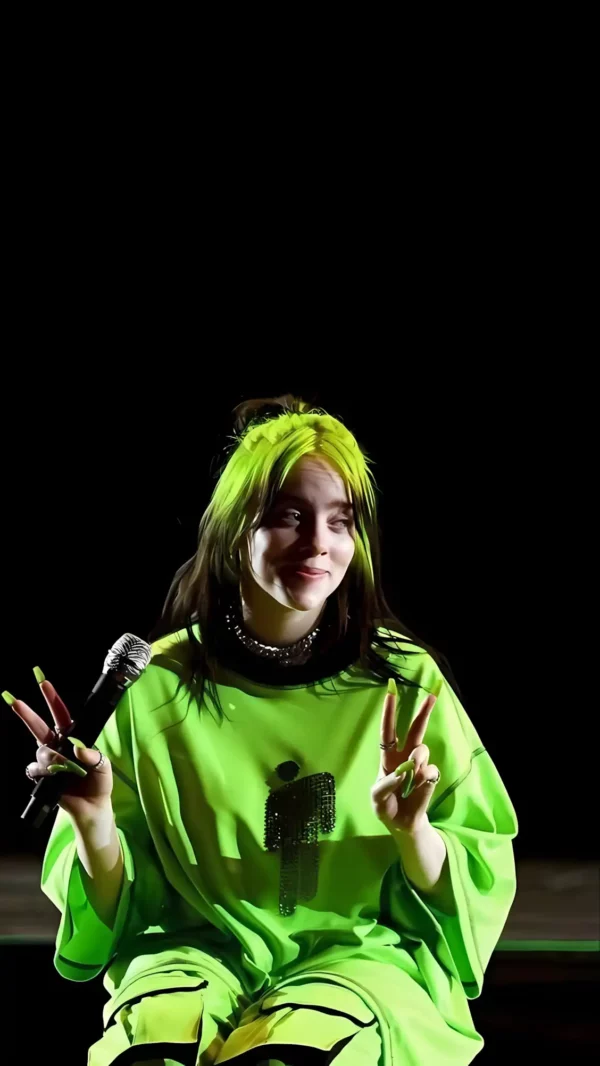 دانلود عکس بیلی آیلیش Billie Eilish با کیفیت 4K و رزولویشن بالا - کارماتوس