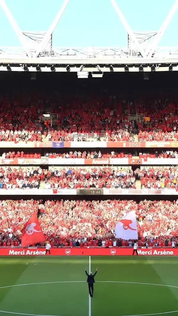 والپیپر آرسنال افتخارات تاریخی باشگاه