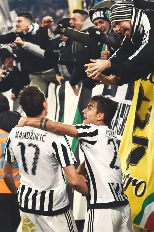 والپیپر یونتوس Juventus افتخارات و فینال‌های لیگ قهرمانان