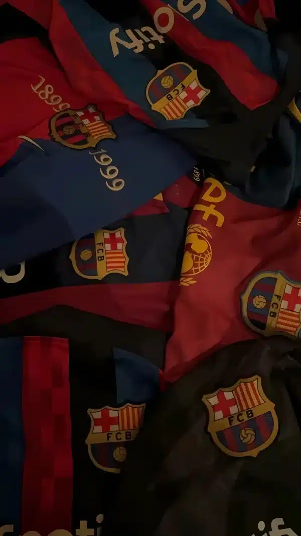 والپیپر Barcelona طرح لگو تیم