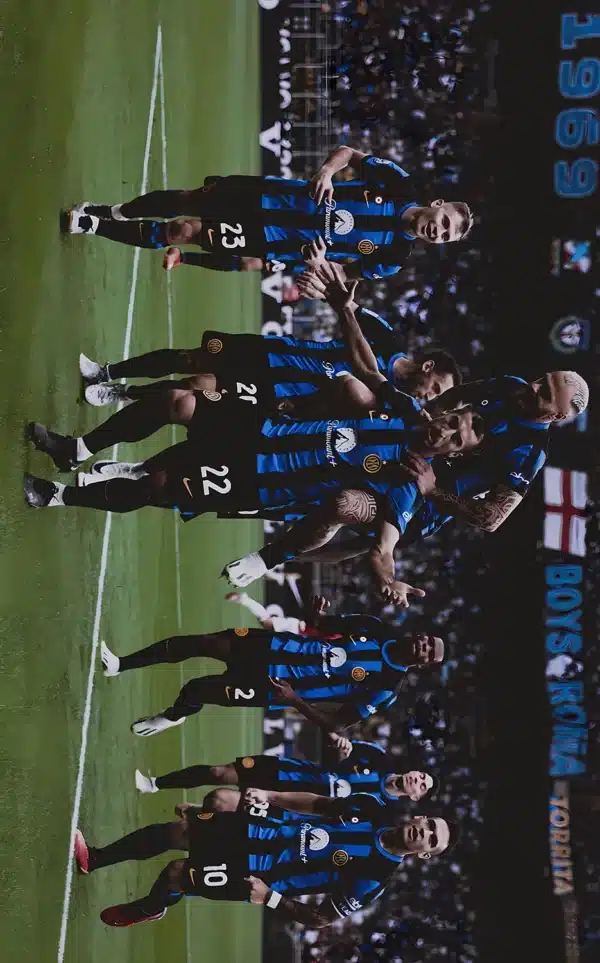 والپیپر اینتر Inter دربی میلان درخشش نراتزوری