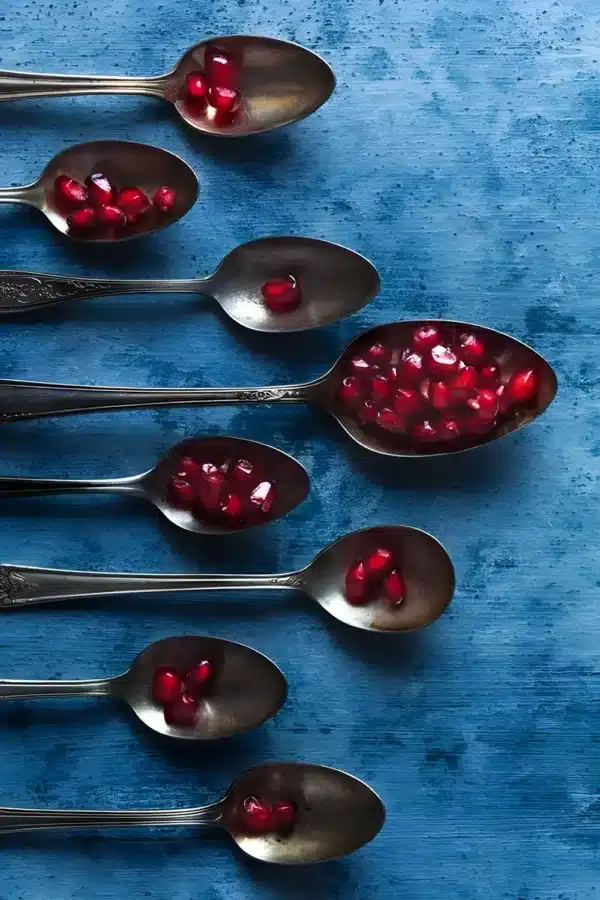 والپیپر شب یلدا با انار قرمز