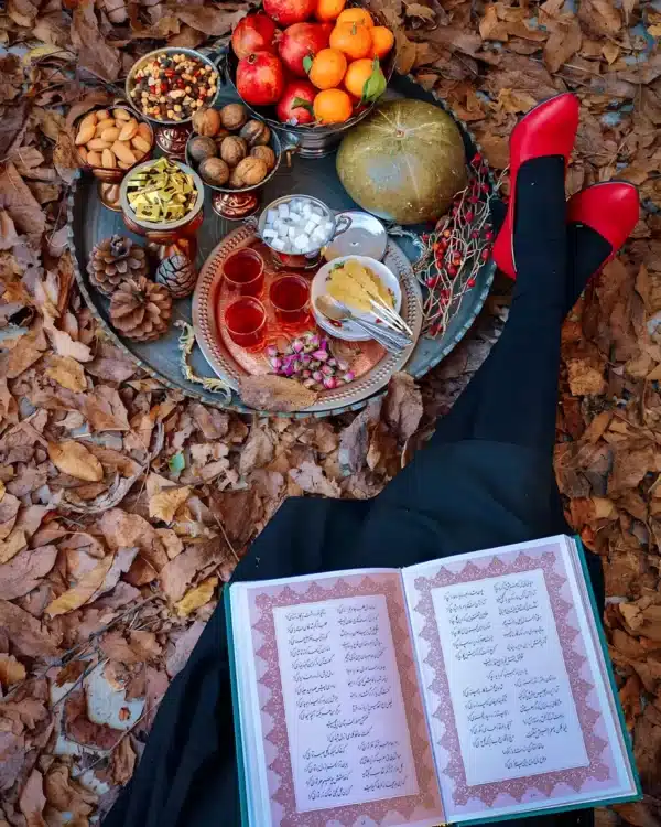 والپیپر شب یلدا با شعر حافظ برای موبایل