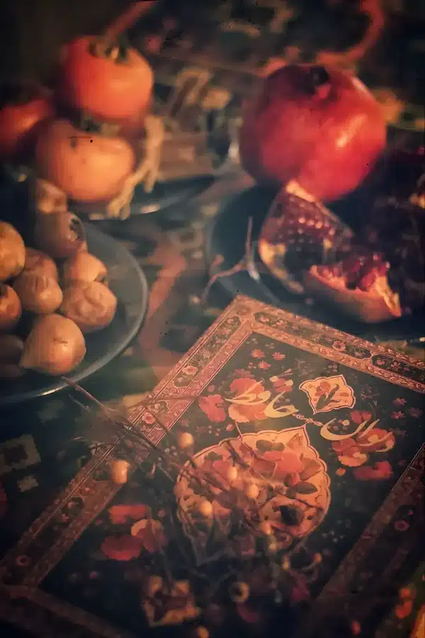 والپیپر شب یلدا با شعر حافظ برای موبایل