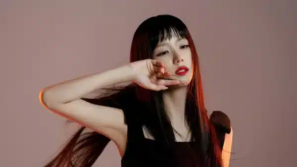 والپیپر بلک پینک جیسو ویژوال اصلی